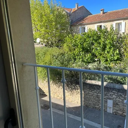 Apartamento Les Cerises Du Pont Du Gard Remoulins Exterior foto
